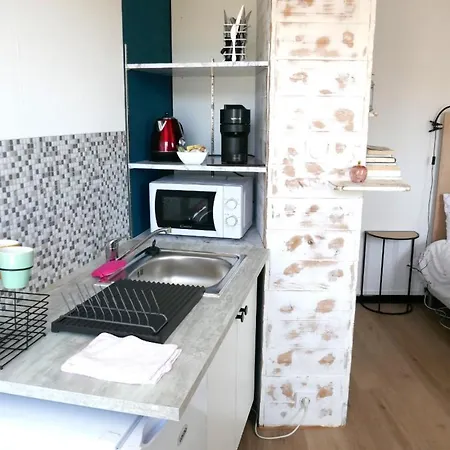 Bed & Breakfast Dhotes Familiale A Pierre Du Chemin